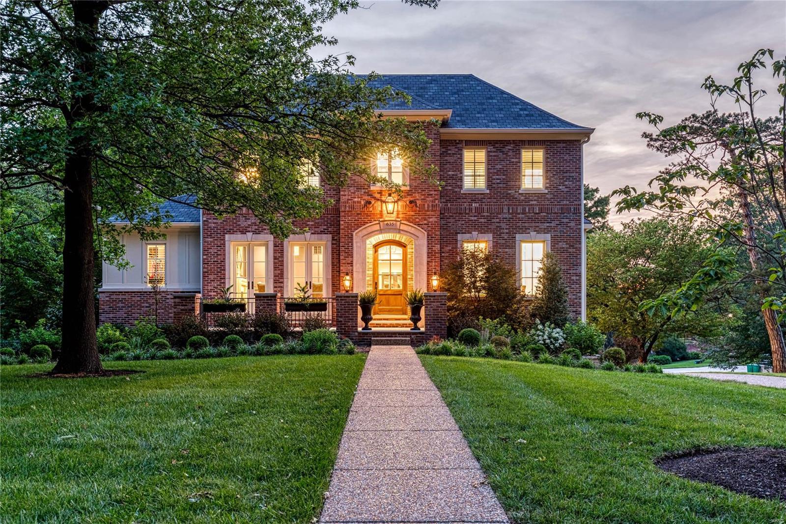 Country Club Place - Residential