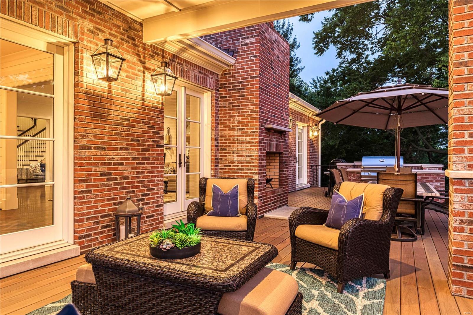 Country Club Place - Residential