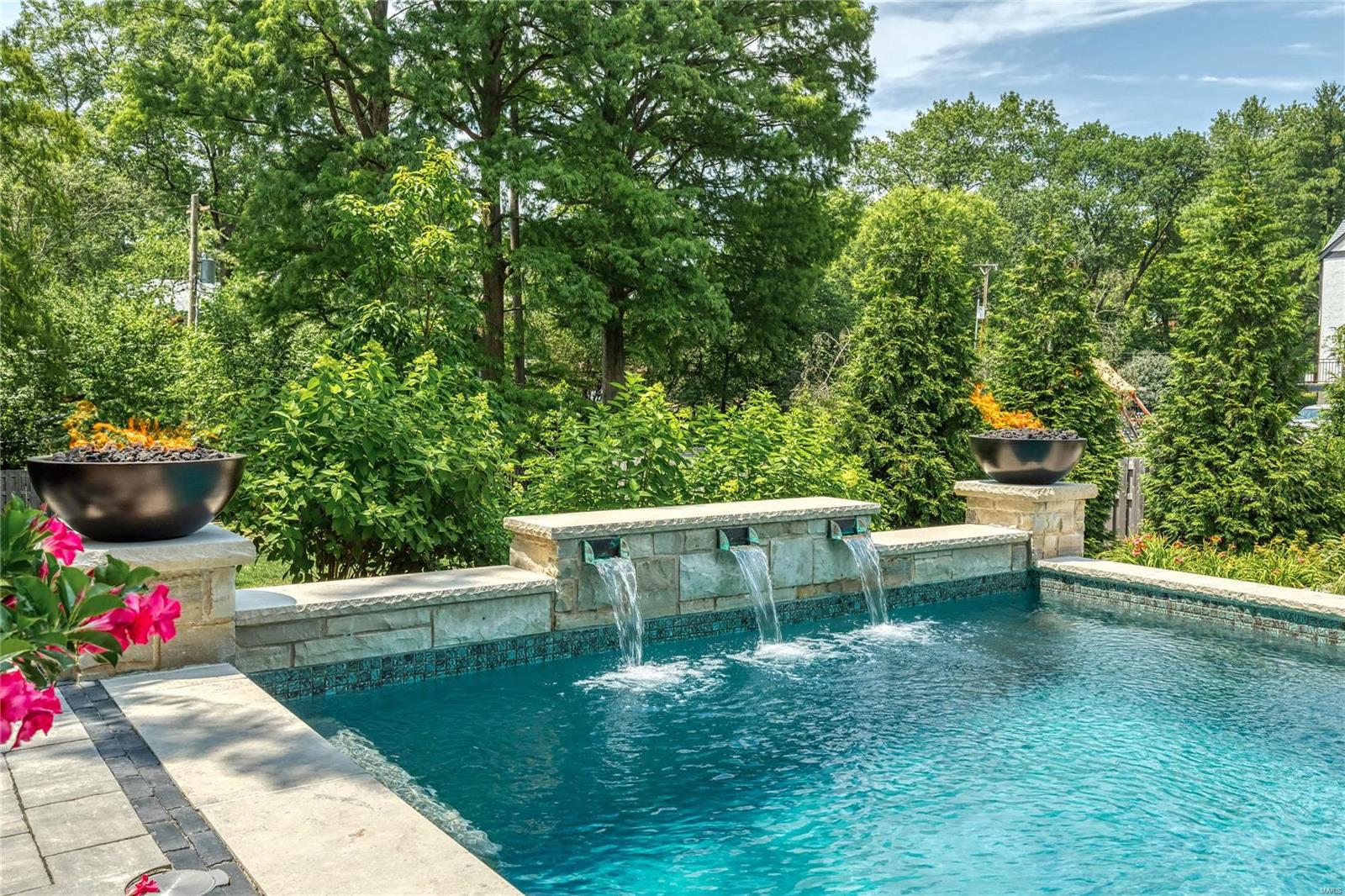 Country Club Place - Residential