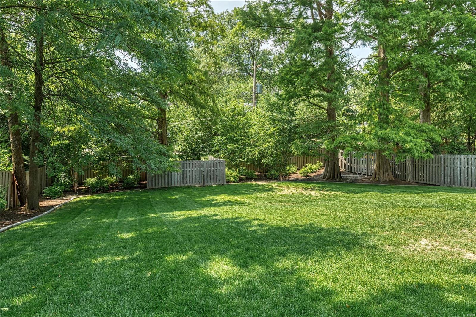 Country Club Place - Residential