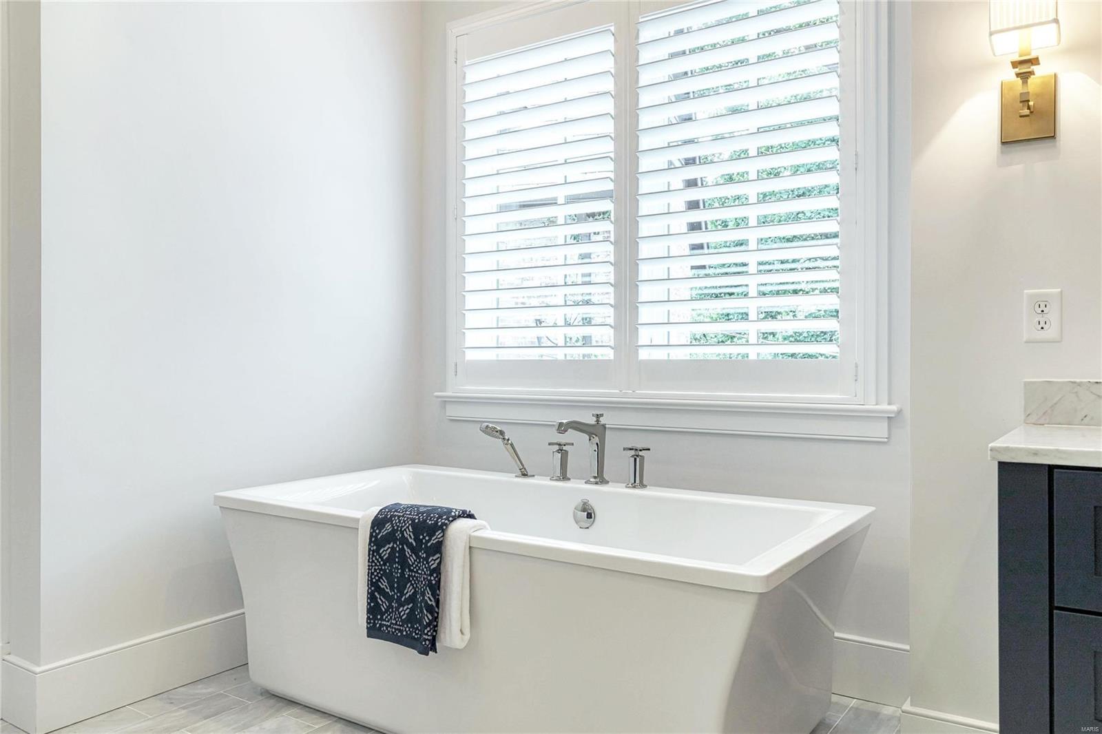 Country Club Place - Residential