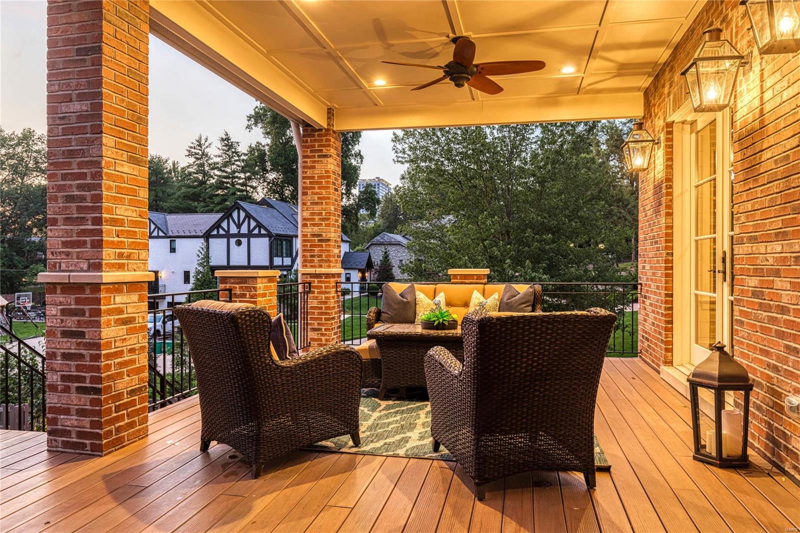 Country Club Place - Residential