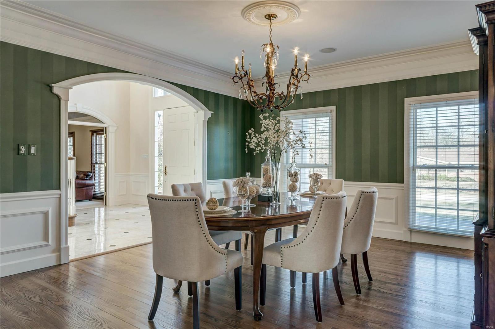 Town & Country Manor - Residential