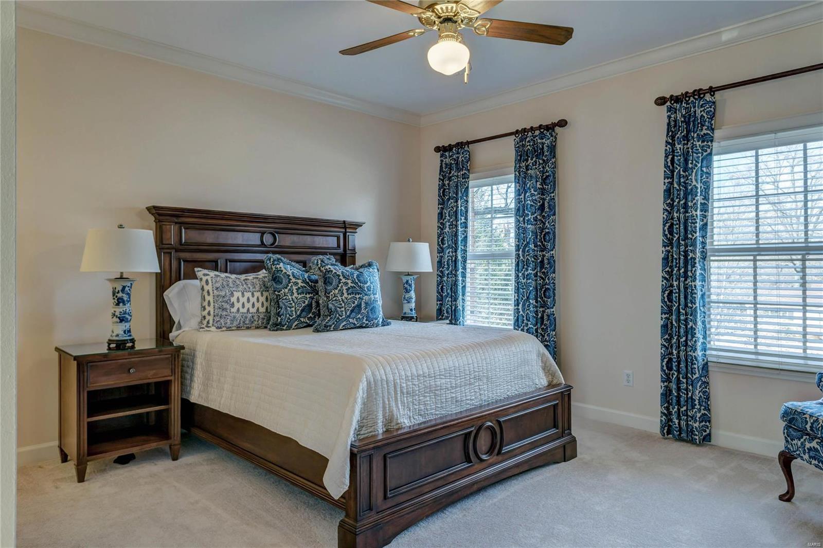 Town & Country Manor - Residential