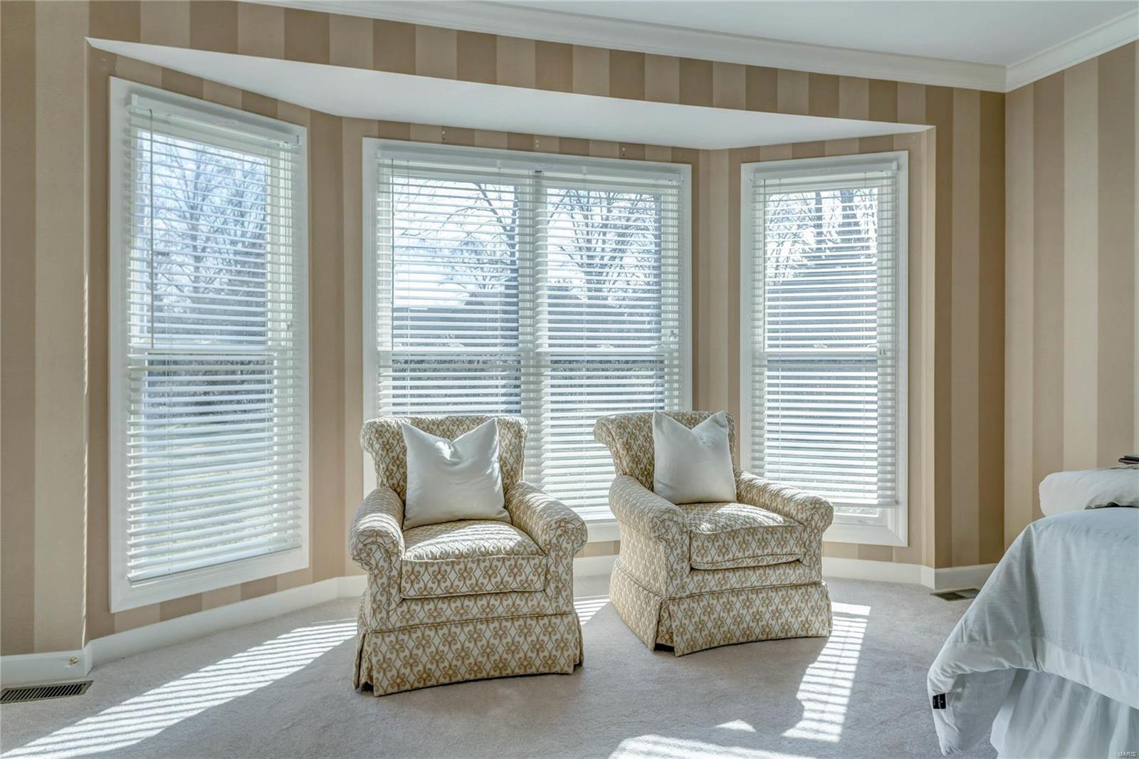 Town & Country Manor - Residential