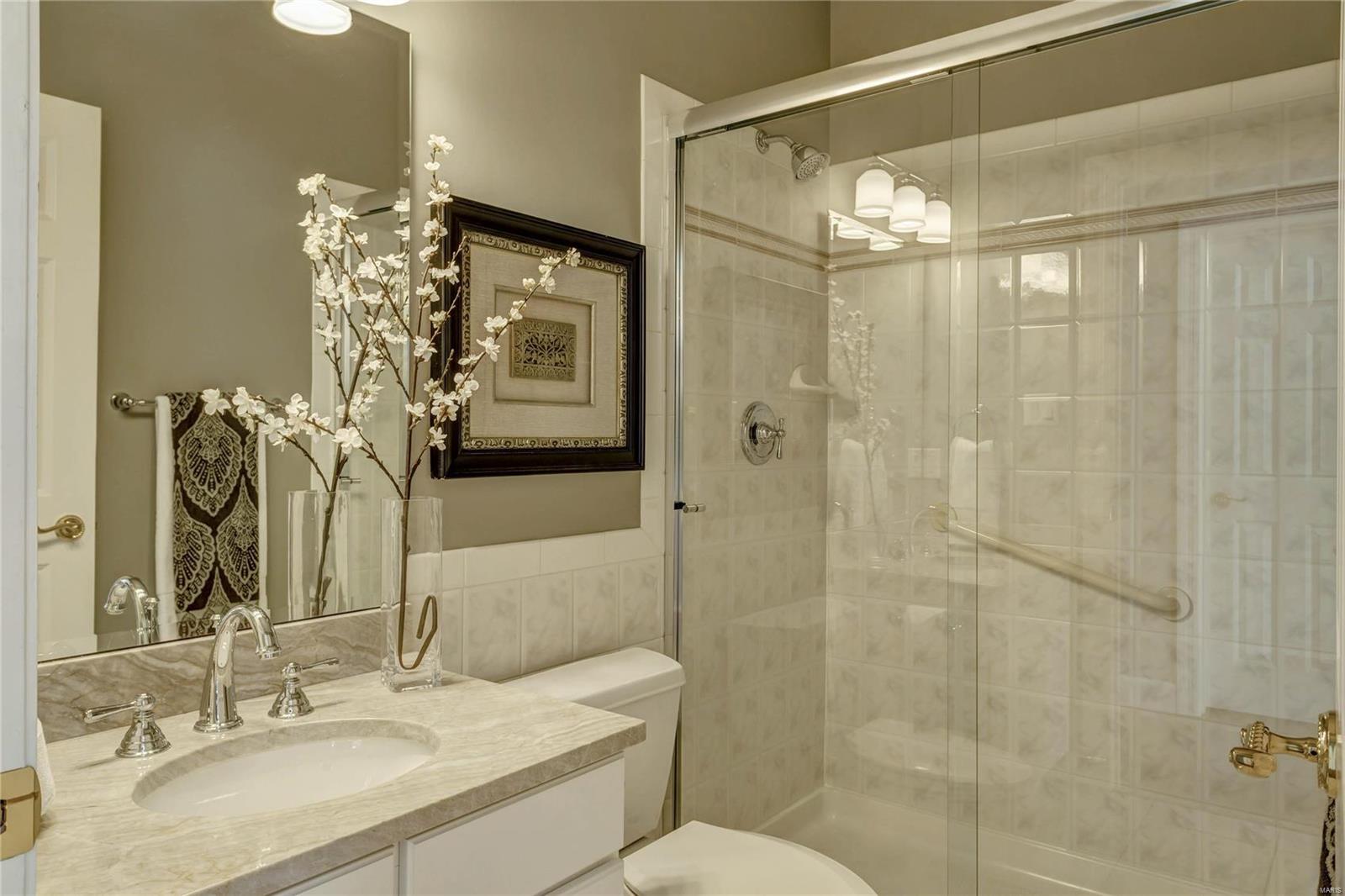 Town & Country Manor - Residential