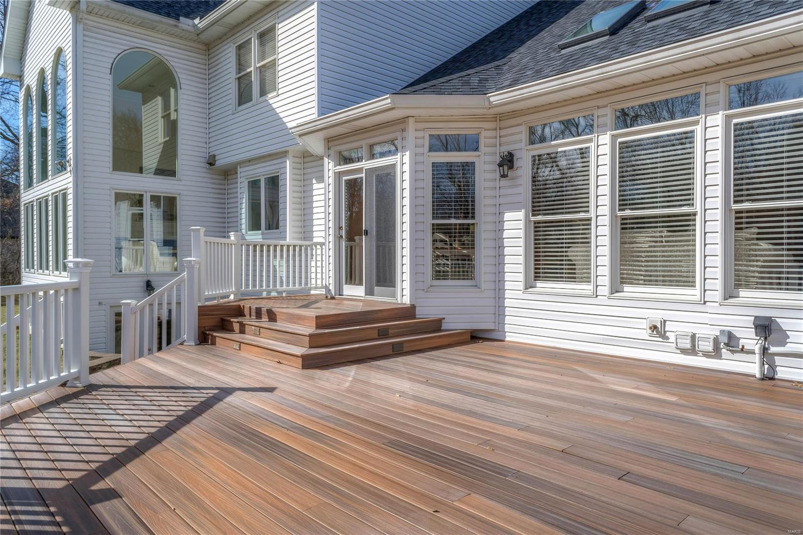 Town & Country Manor - Residential