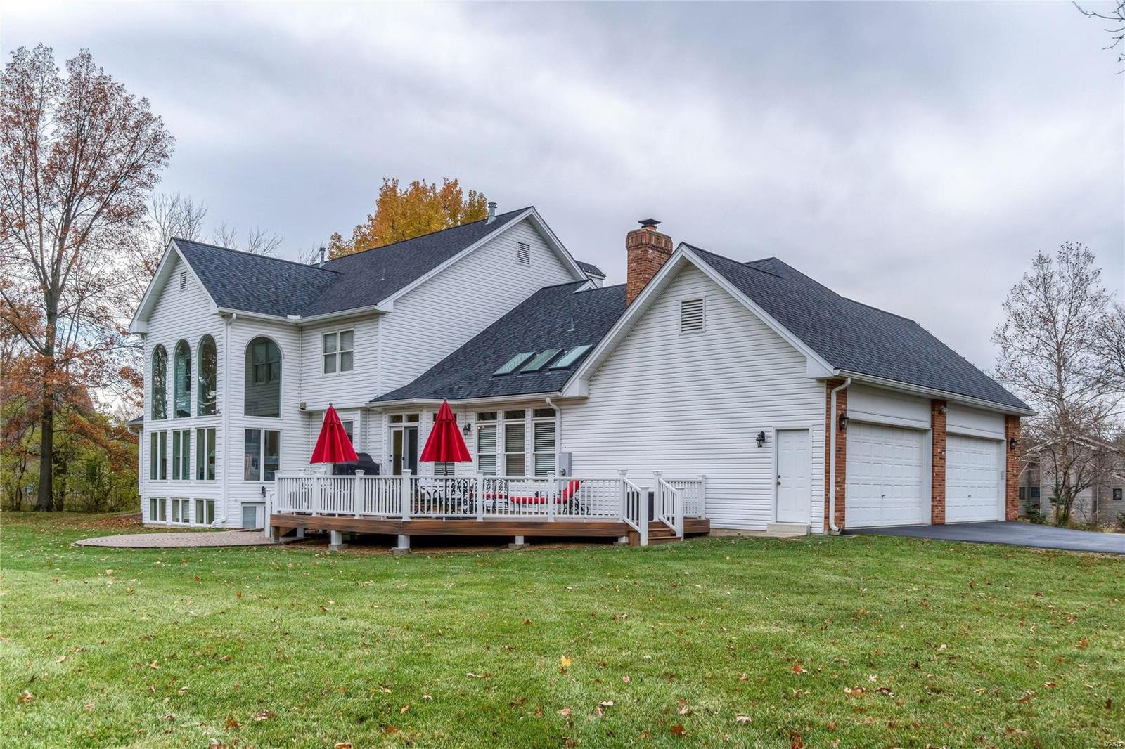 Town & Country Manor - Residential