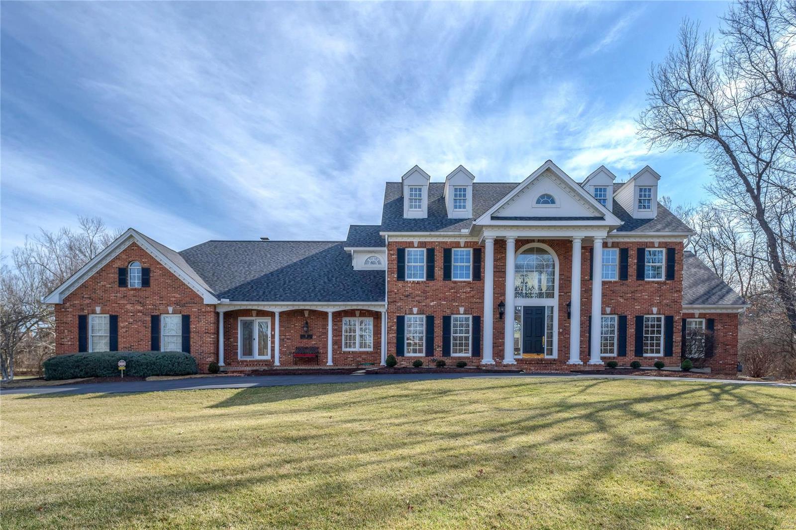 Town & Country Manor - Residential