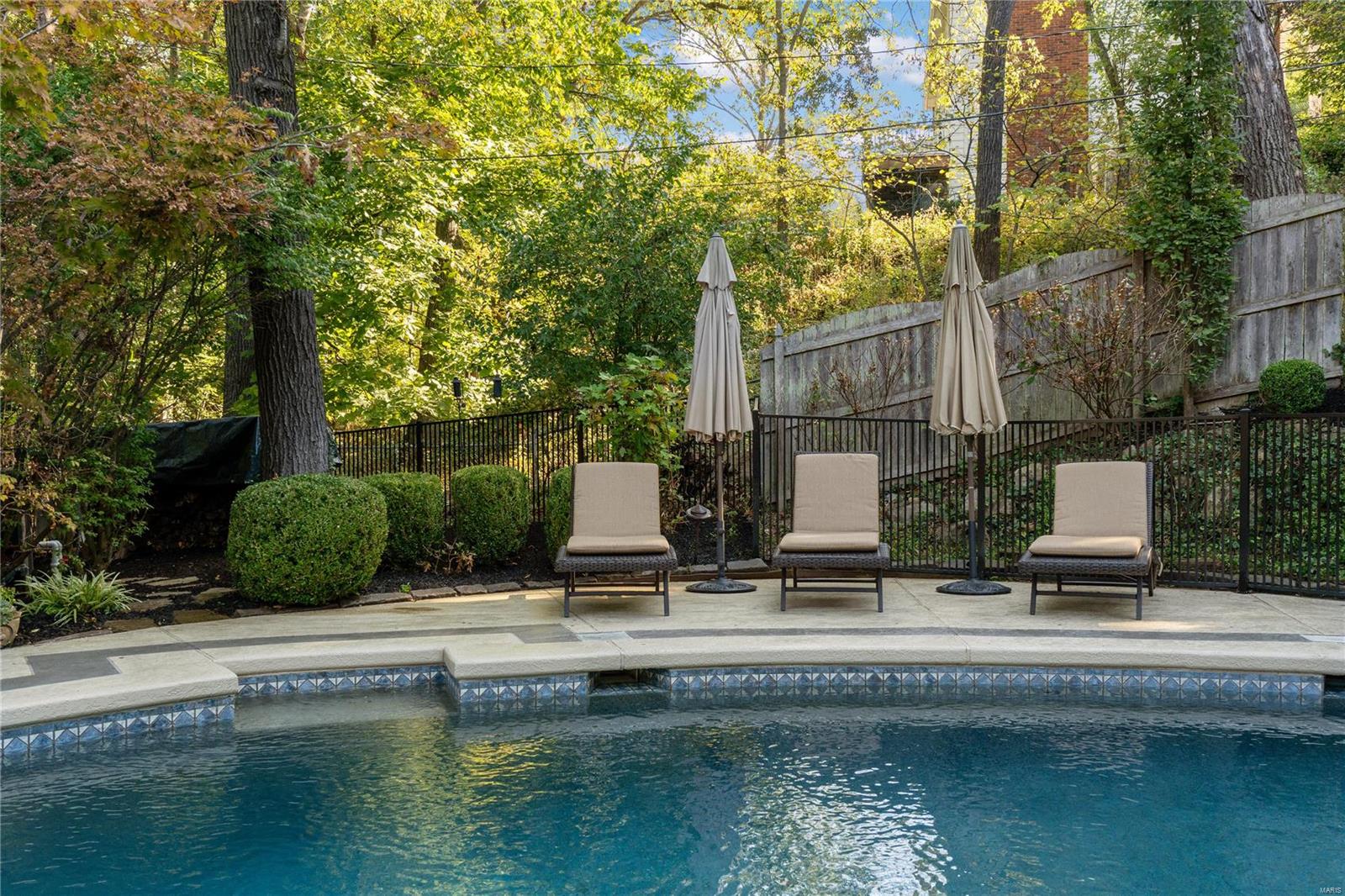 Pointe Essex - Residential