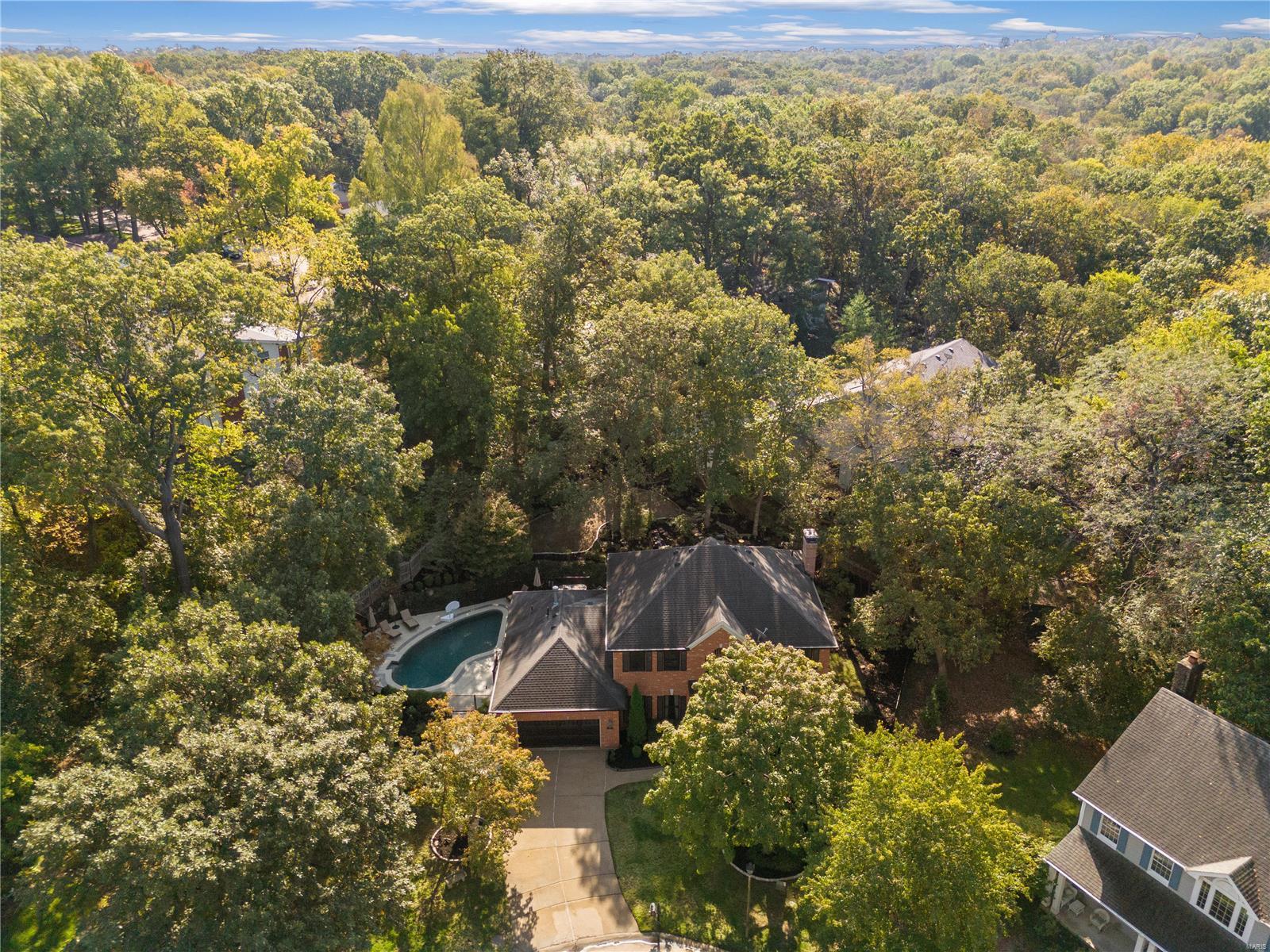 Pointe Essex - Residential