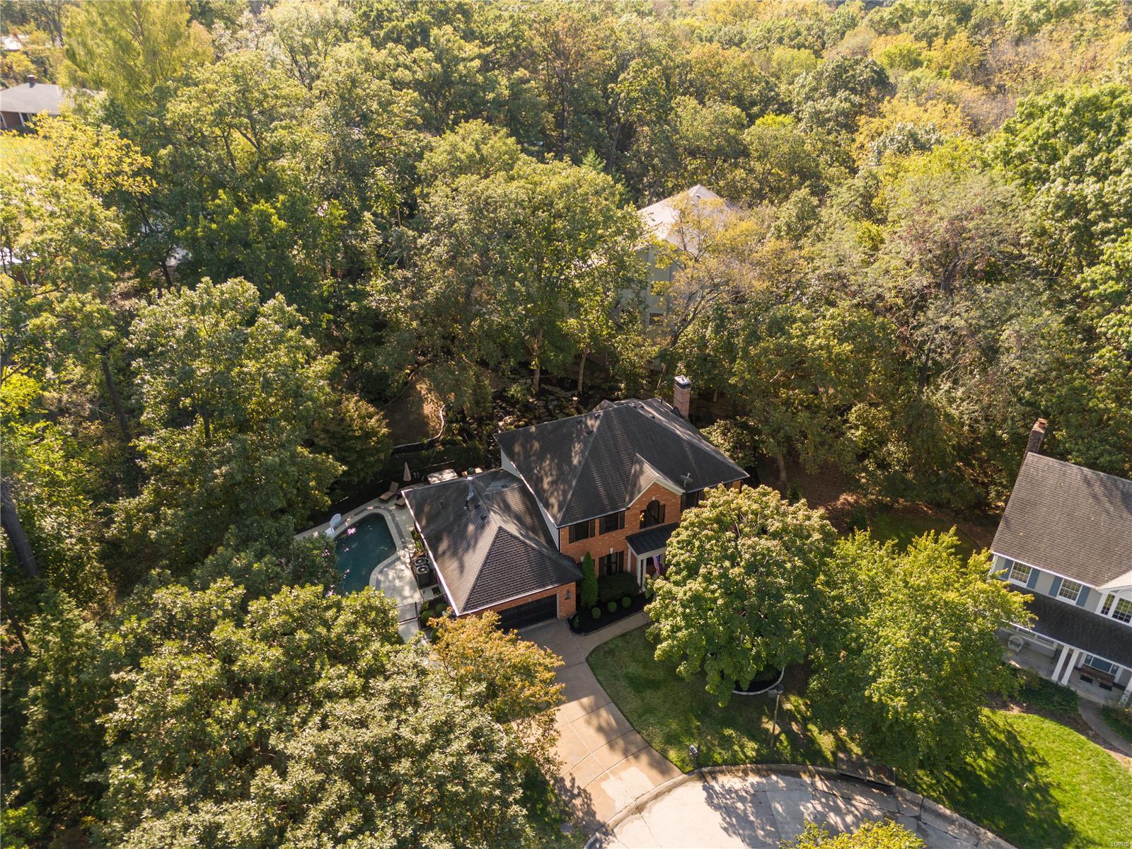 Pointe Essex - Residential