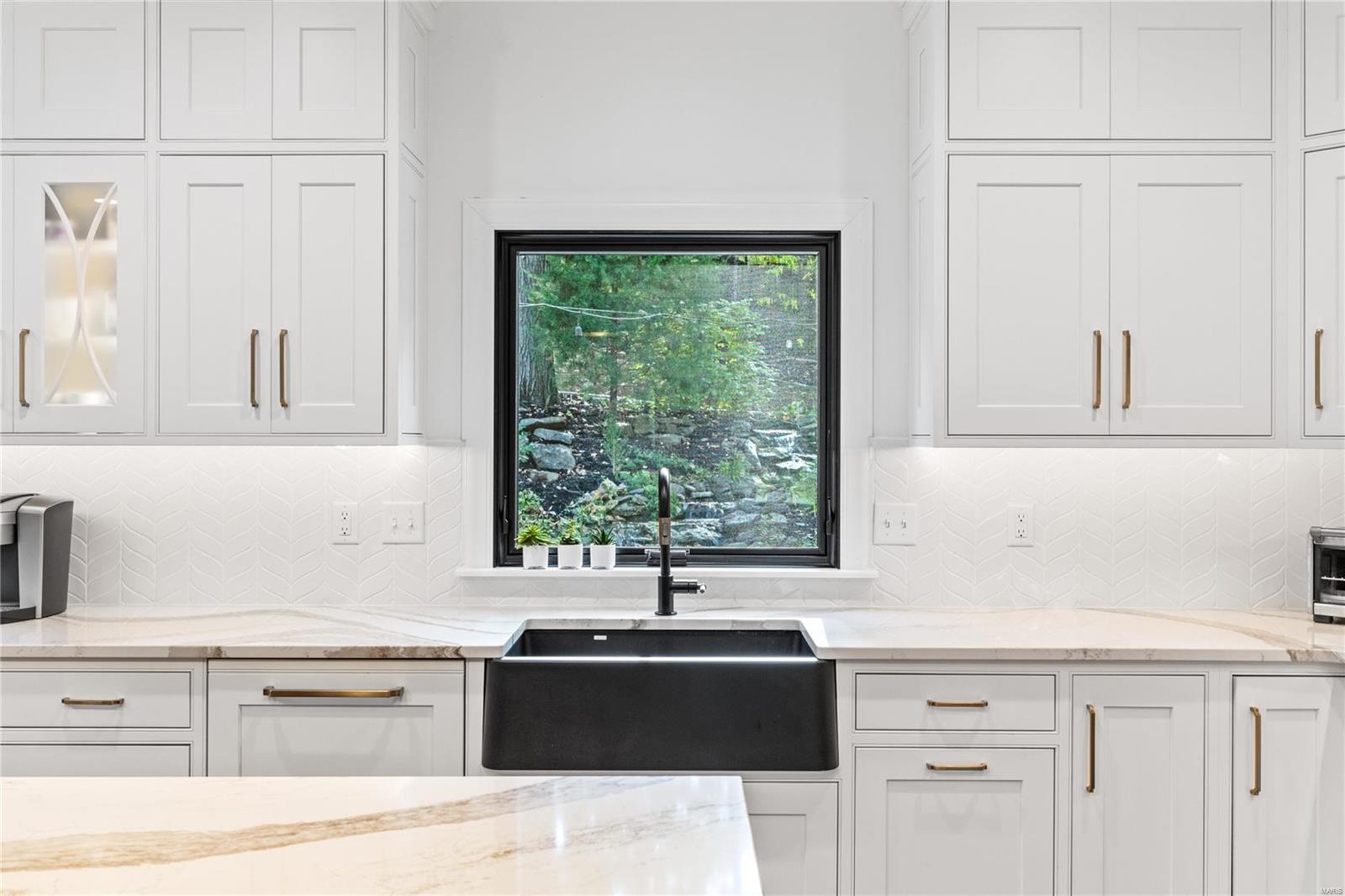 Pointe Essex - Residential