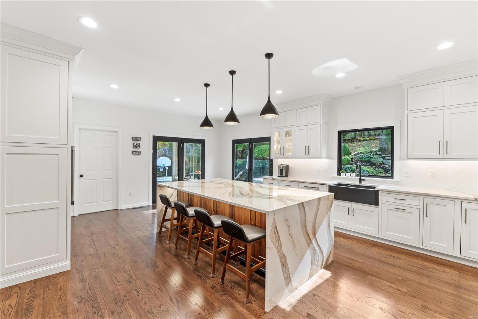 Pointe Essex - Residential