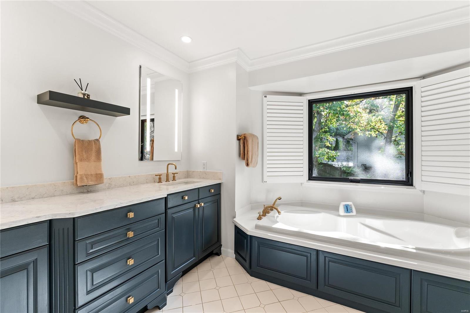 Pointe Essex - Residential