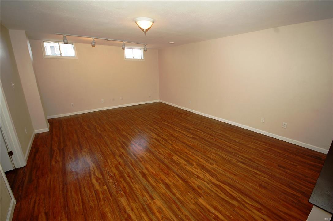 Twin Chimneys Village G - Residential