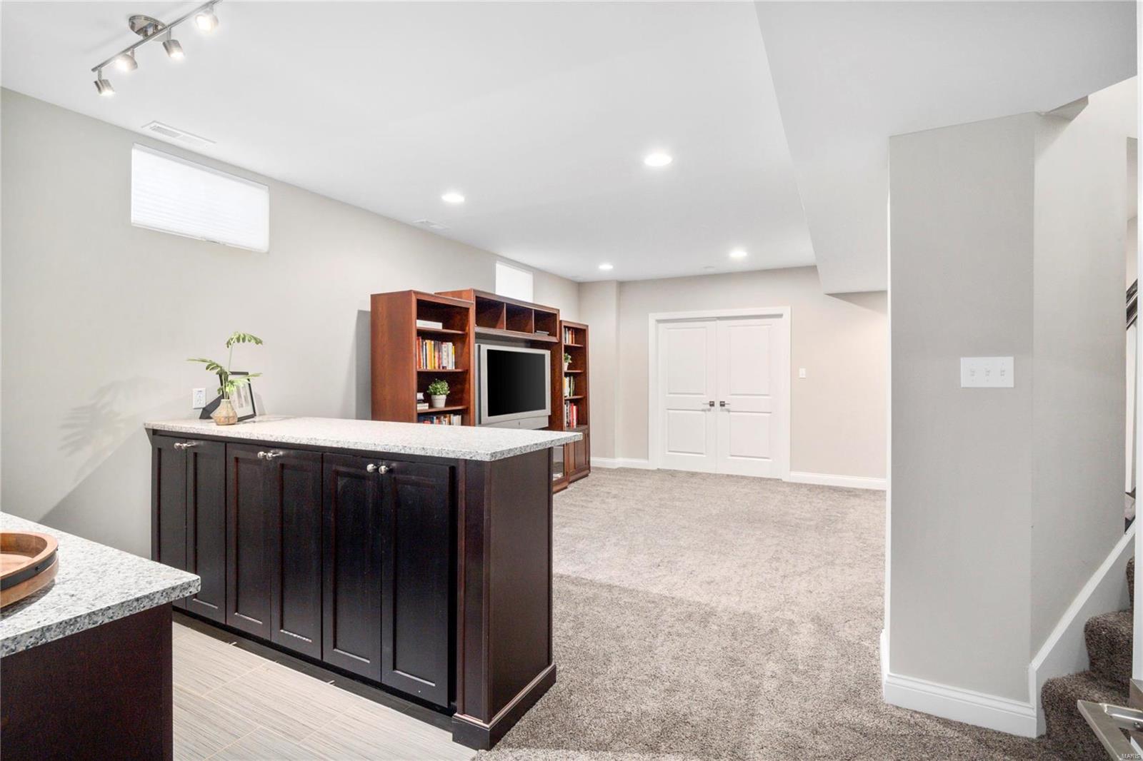 Lawrence Meadows Add - Residential