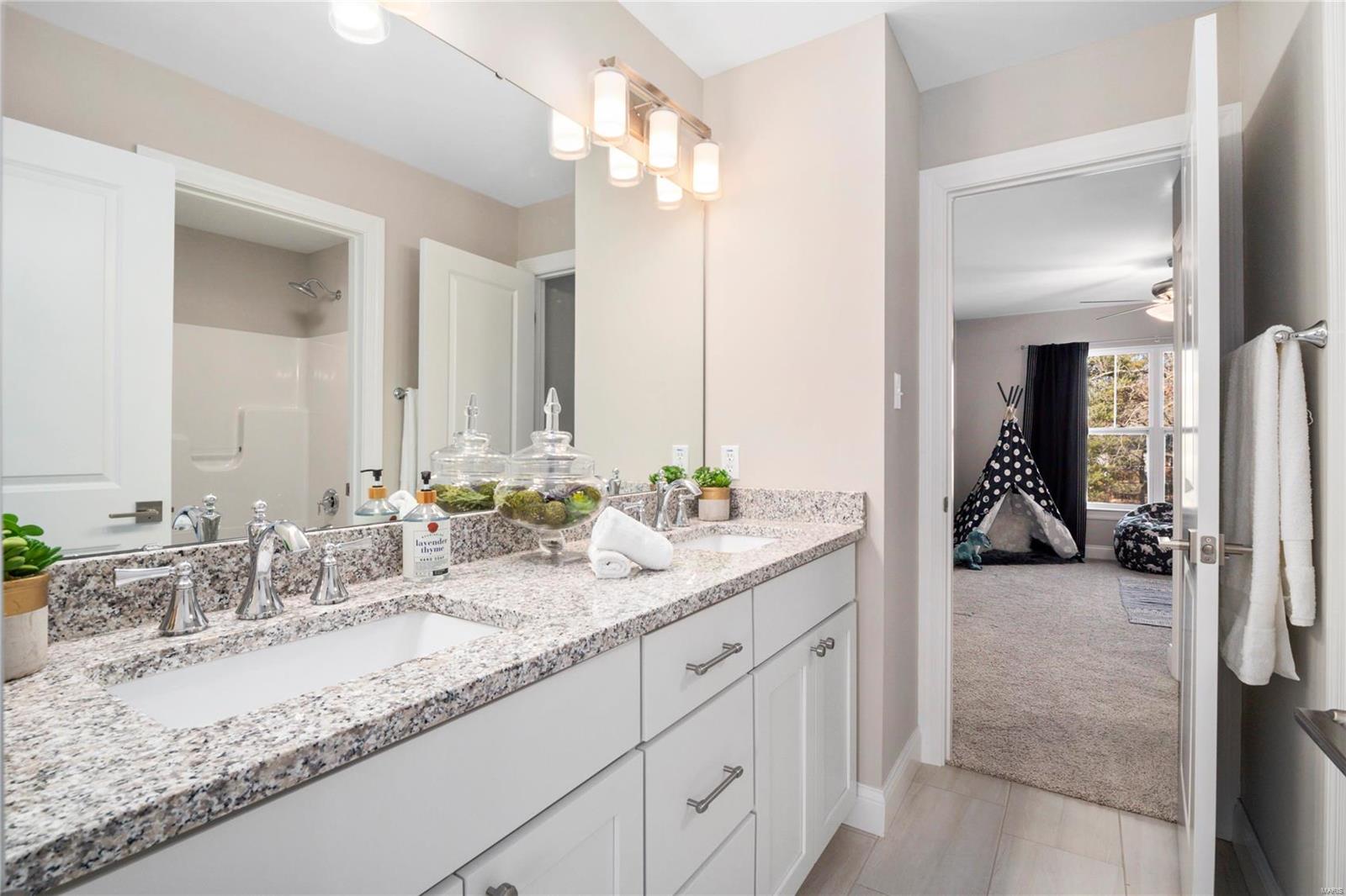 Lawrence Meadows Add - Residential