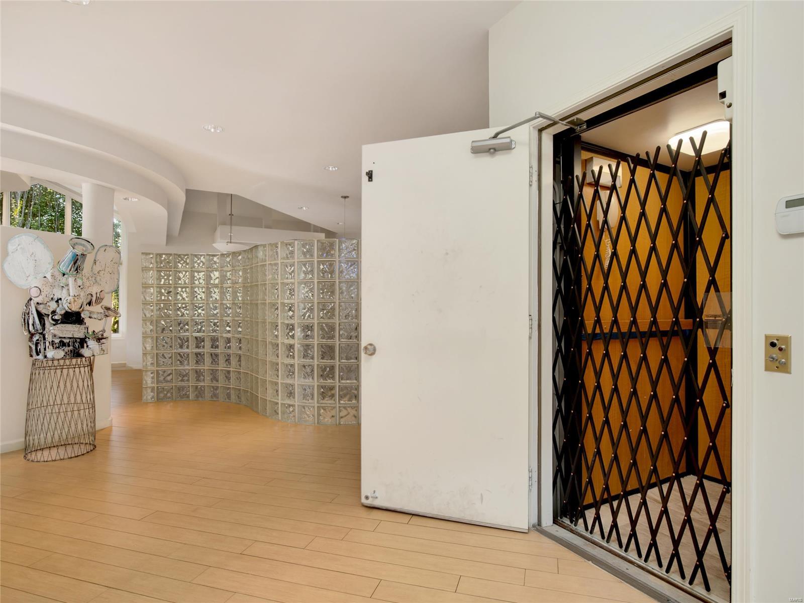 Central On The Park Condo - Residential