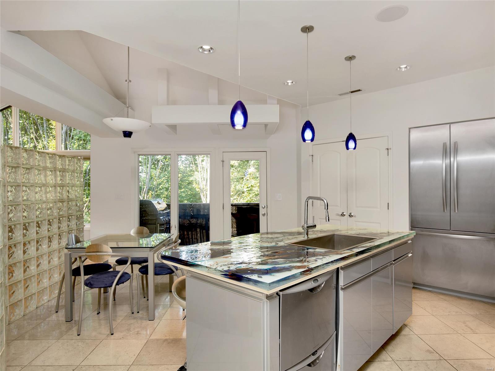 Central On The Park Condo - Residential