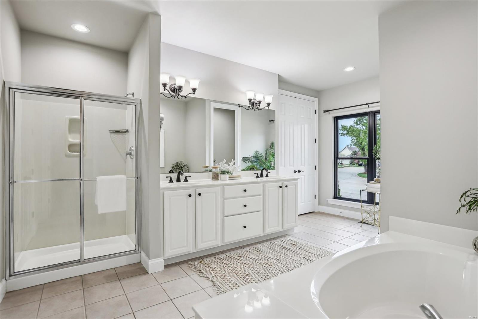 Estates At Baxter Pointe The - Residential