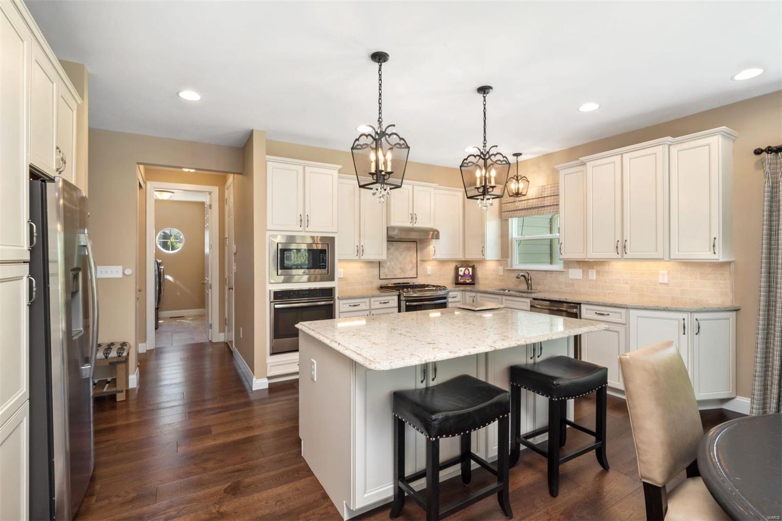 Belle Maison - Residential