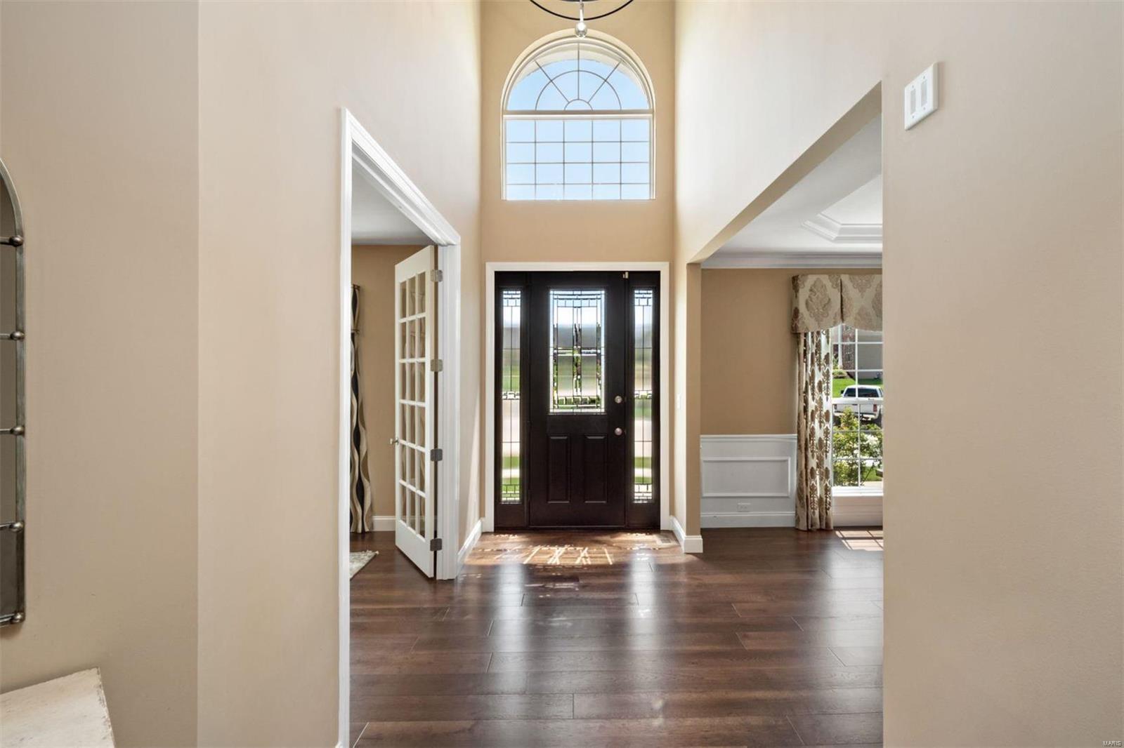 Belle Maison - Residential