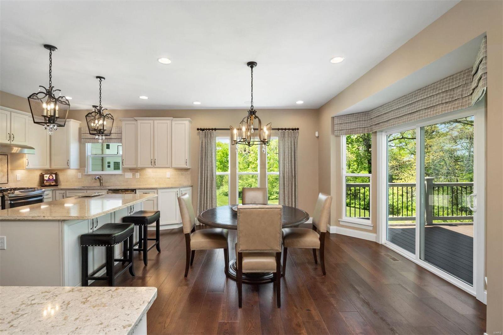 Belle Maison - Residential