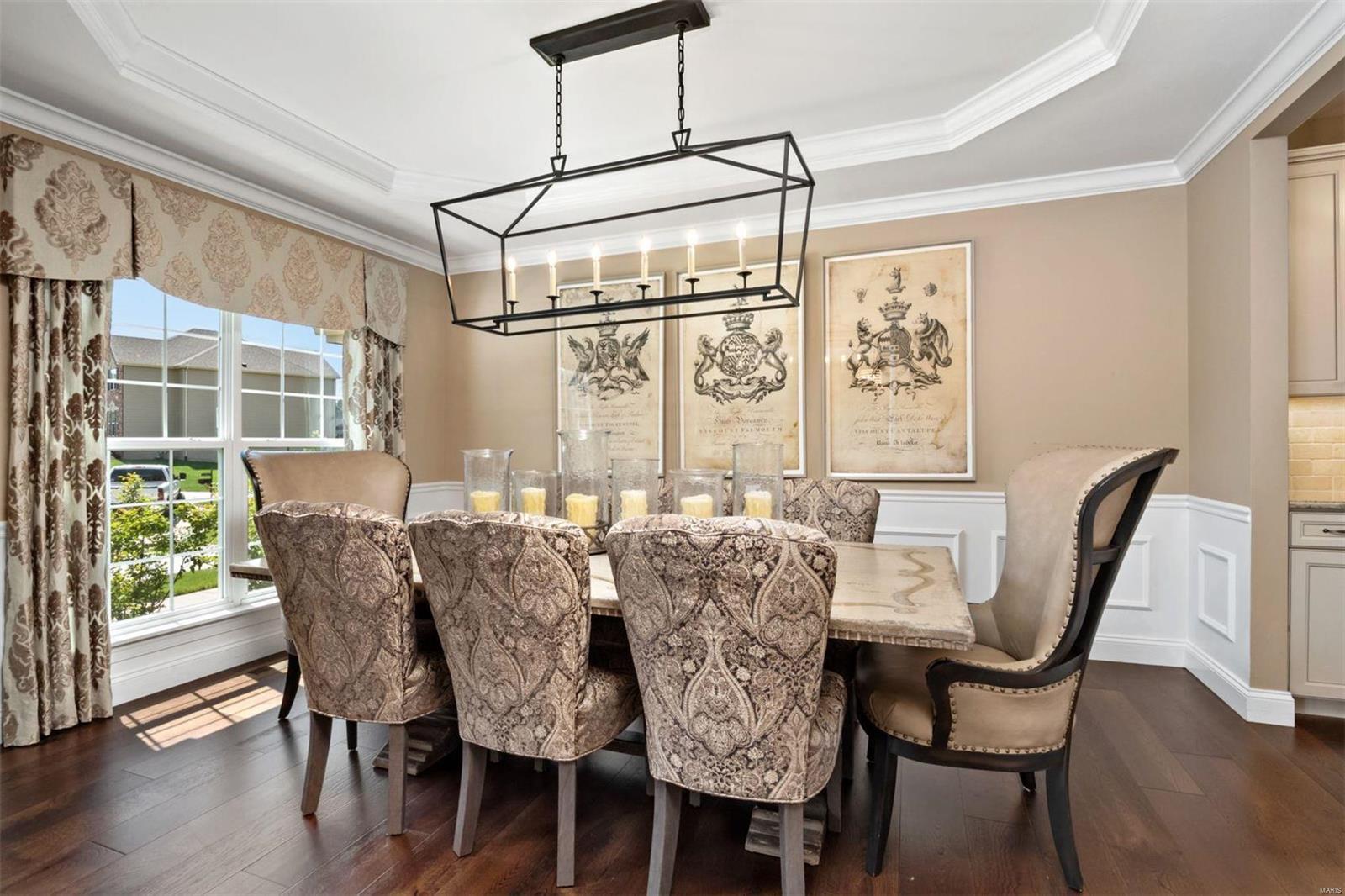 Belle Maison - Residential