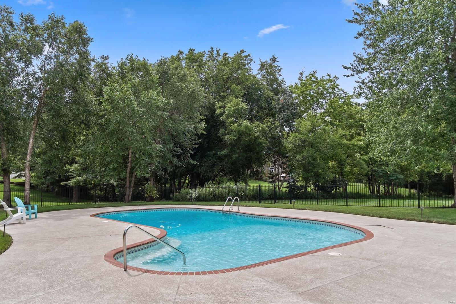 Arlington Oaks - Residential