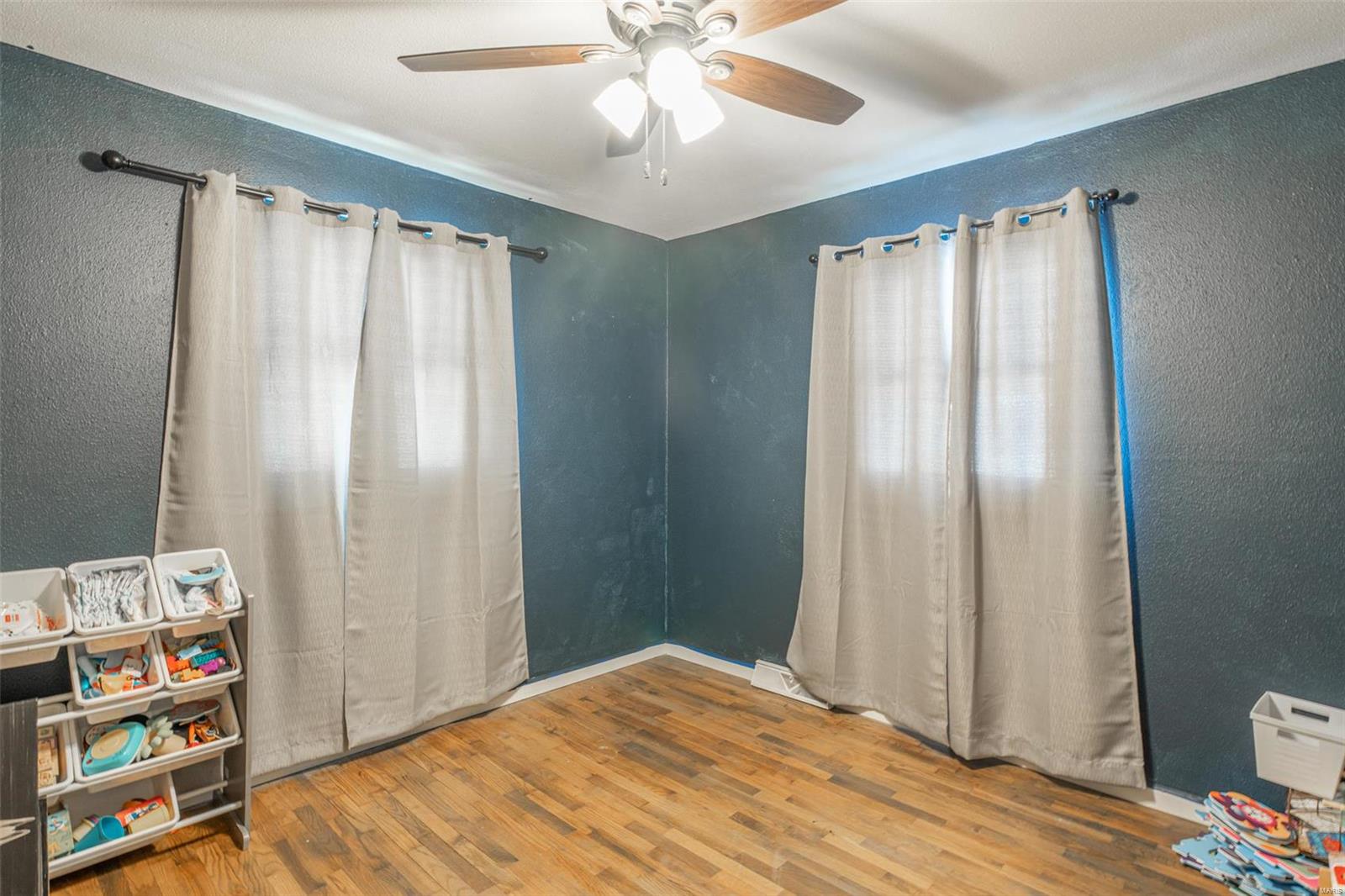 Country Club Estates - Residential