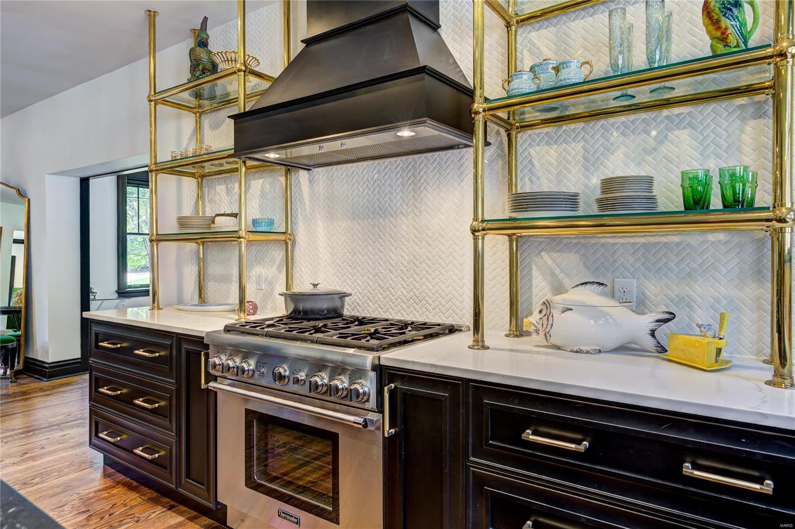 Country Club Court - Residential