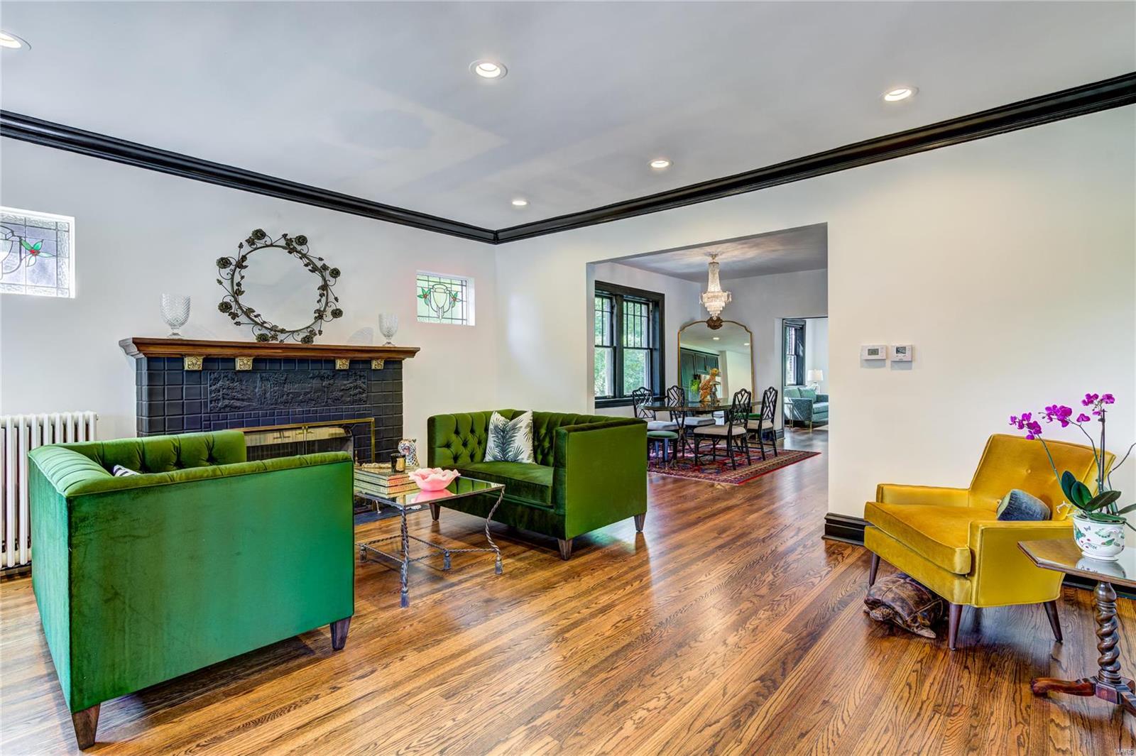 Country Club Court - Residential