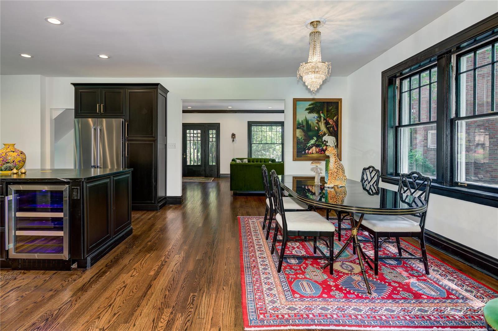 Country Club Court - Residential