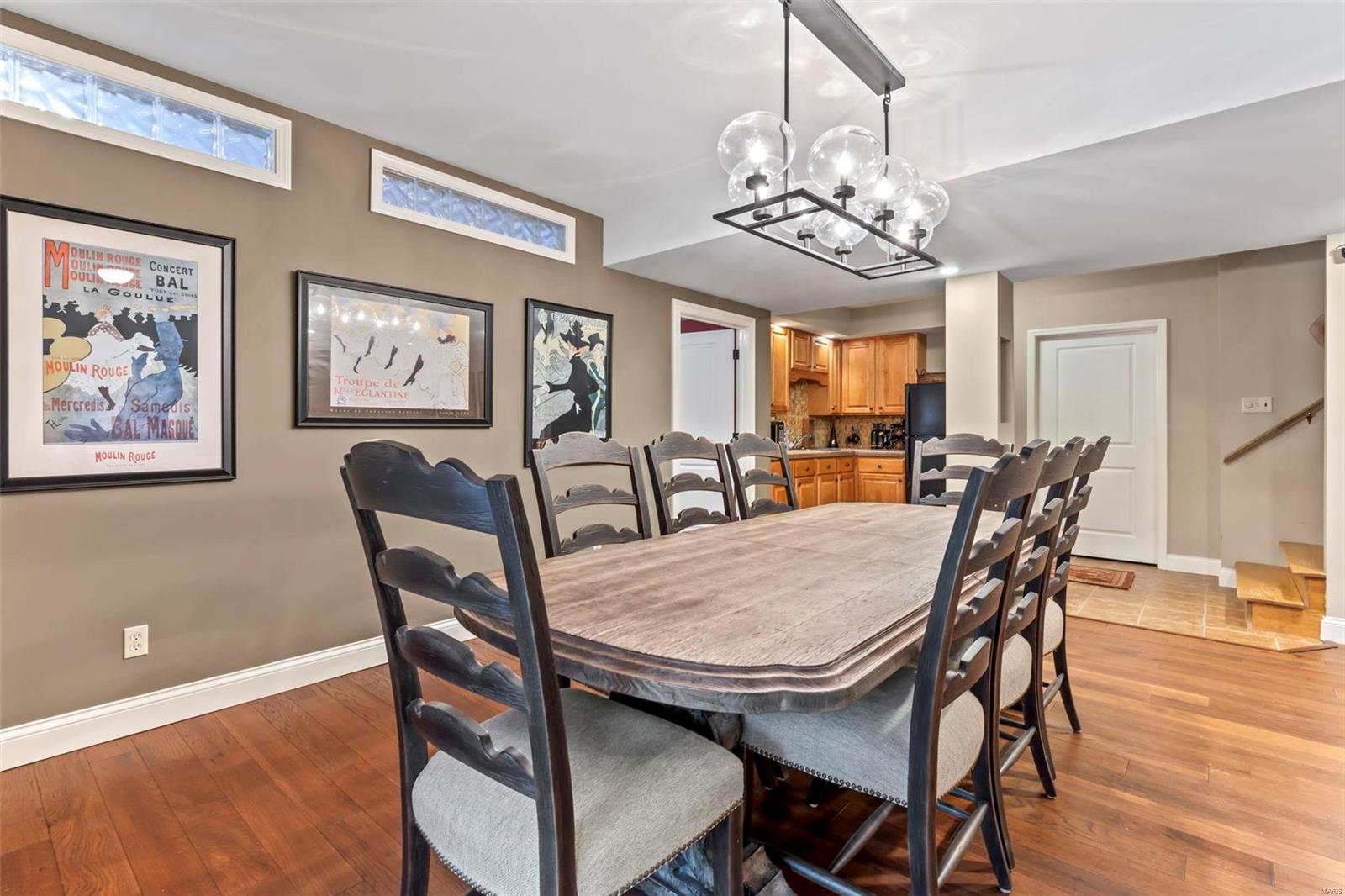 Lakes At Sheffield Forest One The - Residential