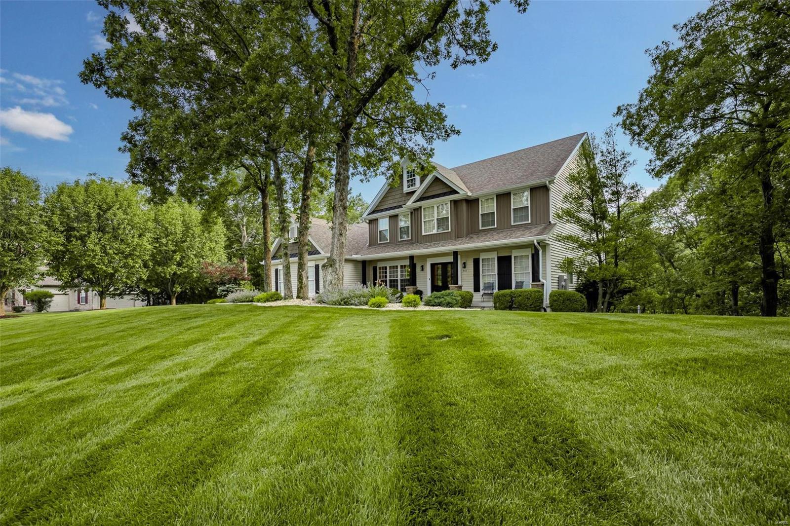 Lakes At Sheffield Forest One The - Residential