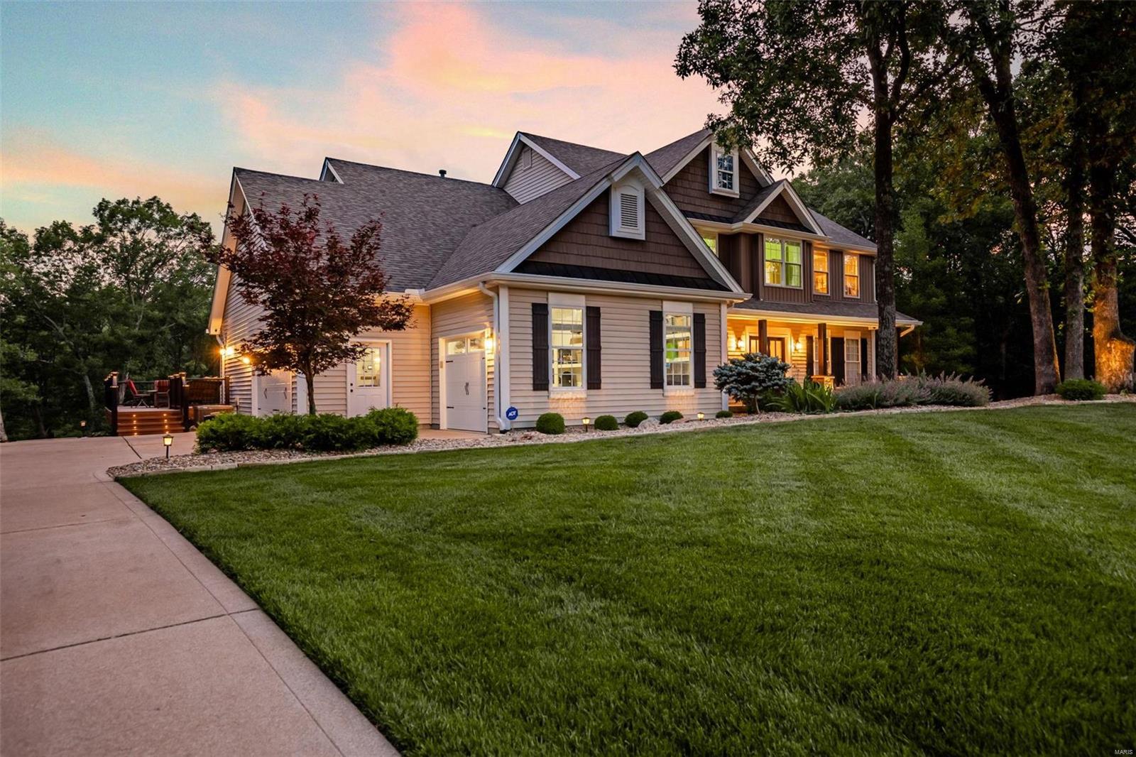 Lakes At Sheffield Forest One The - Residential