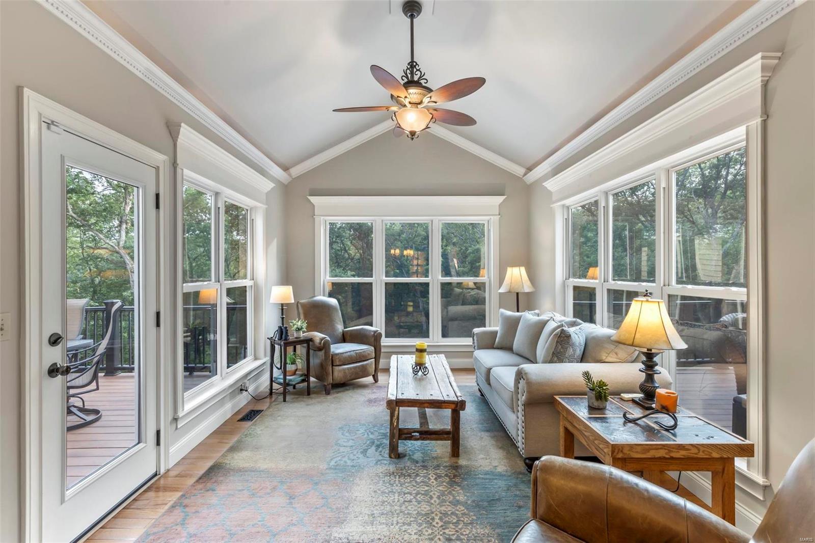 Lakes At Sheffield Forest One The - Residential