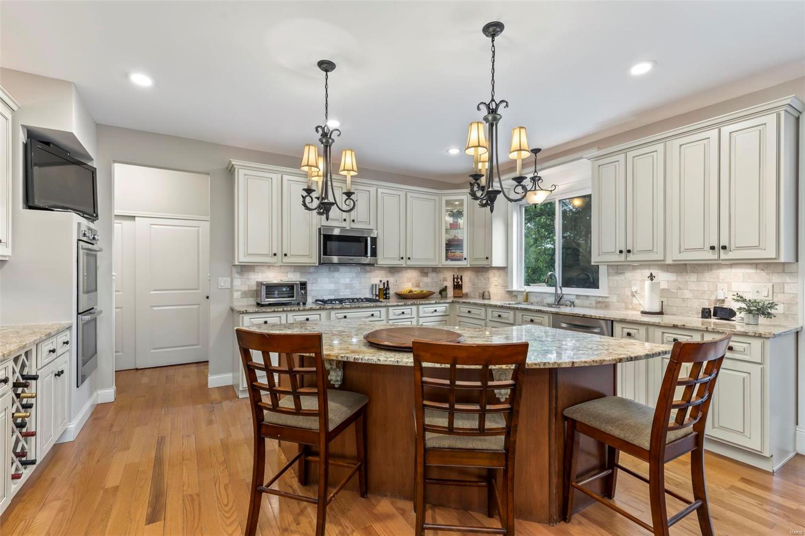 Lakes At Sheffield Forest One The - Residential