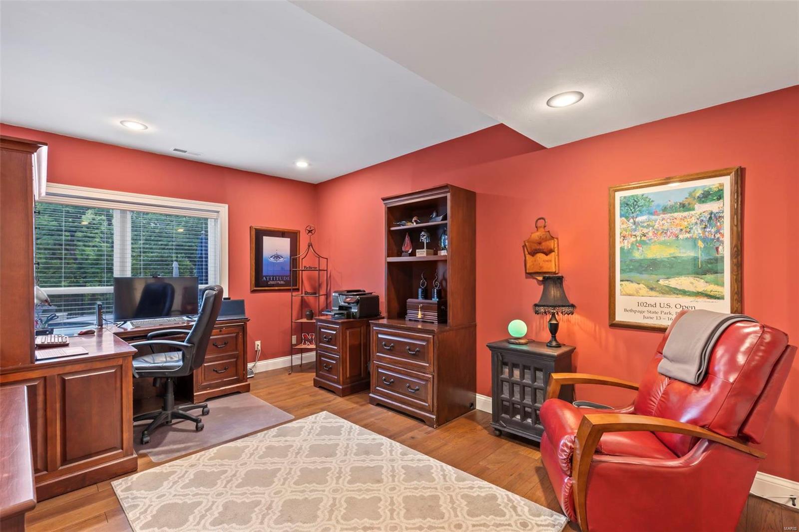 Lakes At Sheffield Forest One The - Residential