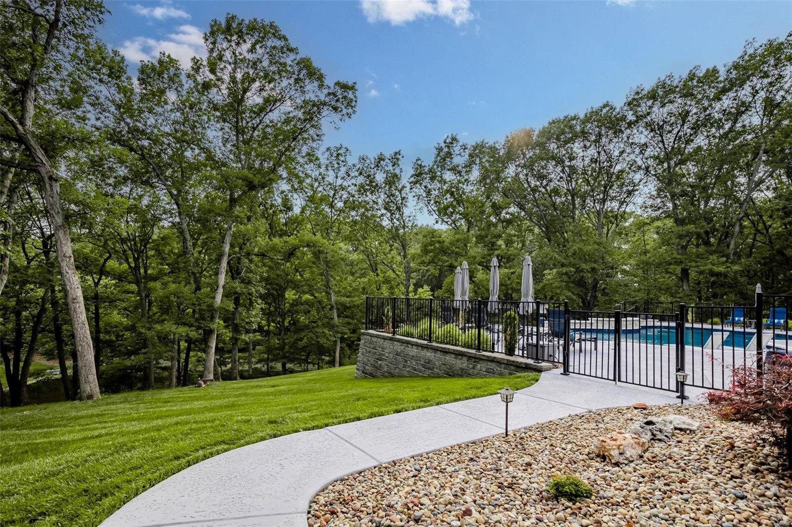 Lakes At Sheffield Forest One The - Residential