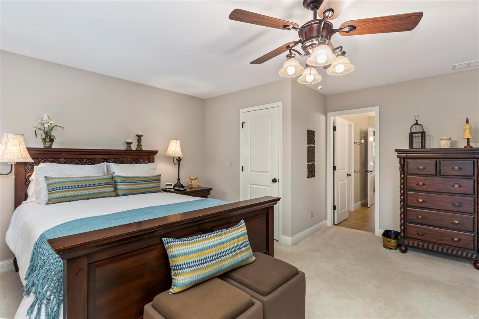 Lakes At Sheffield Forest One The - Residential