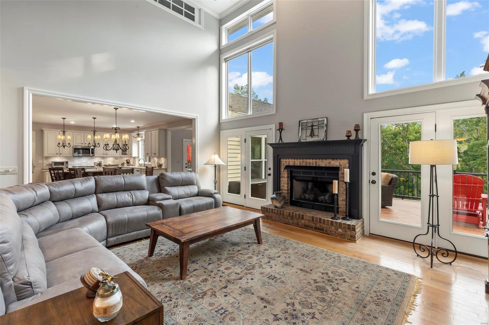 Lakes At Sheffield Forest One The - Residential