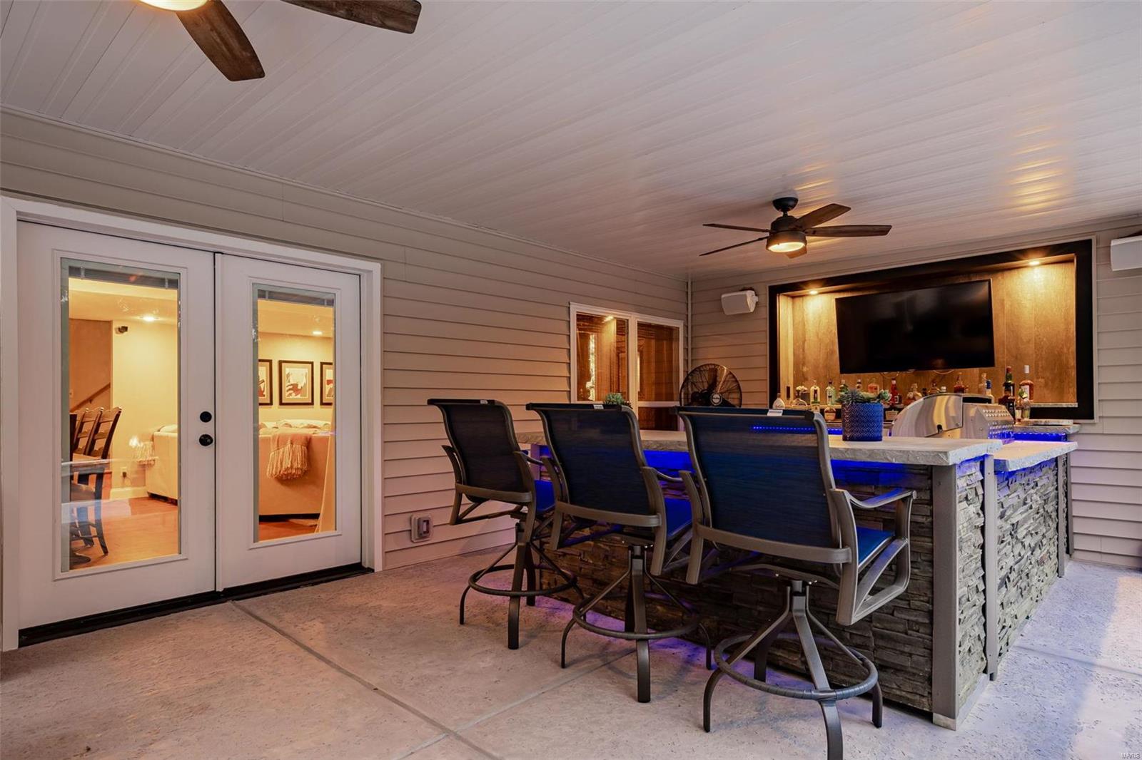 Lakes At Sheffield Forest One The - Residential