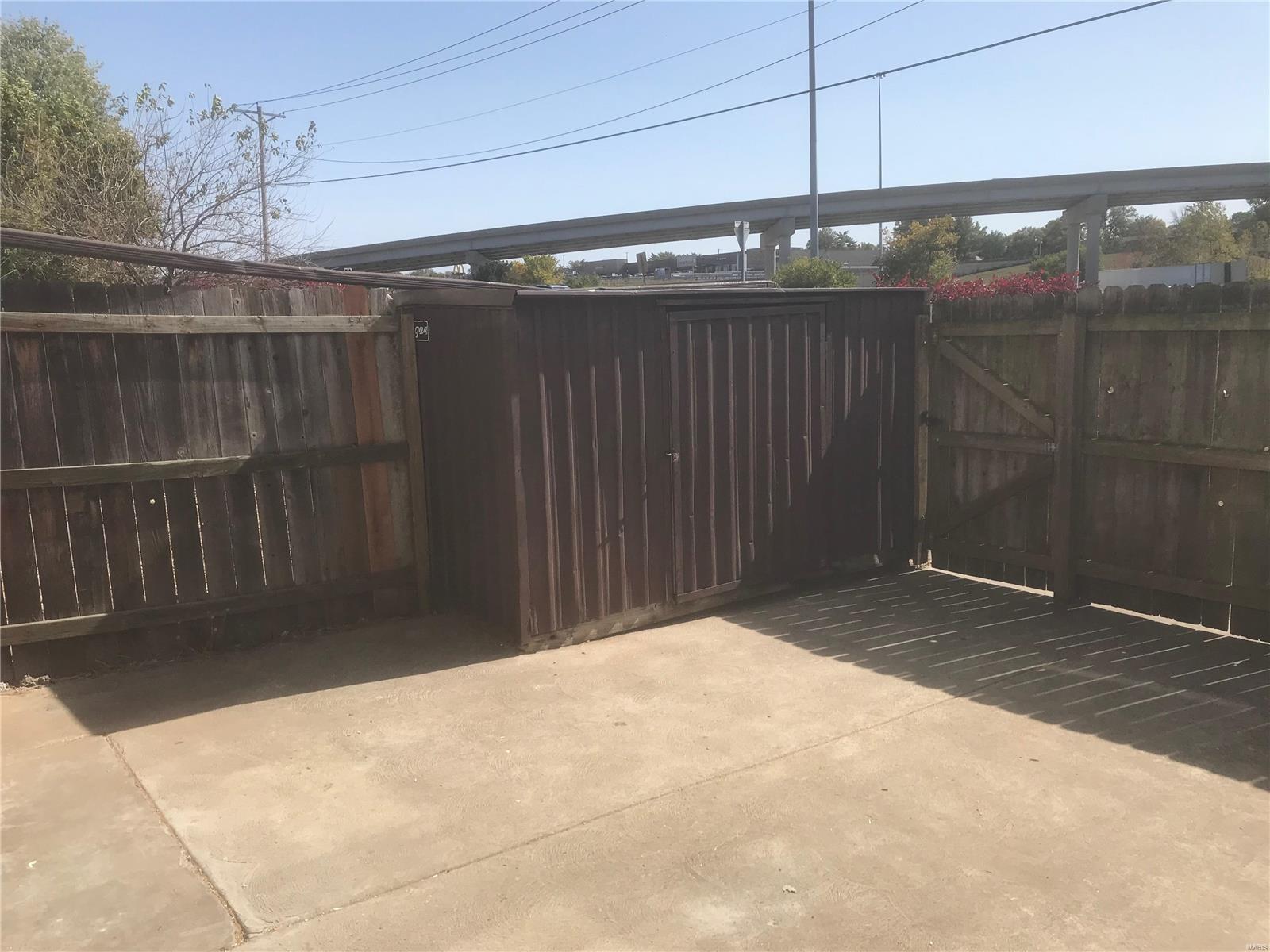 Hazelcrest Condo 1&2 - Residential Lease