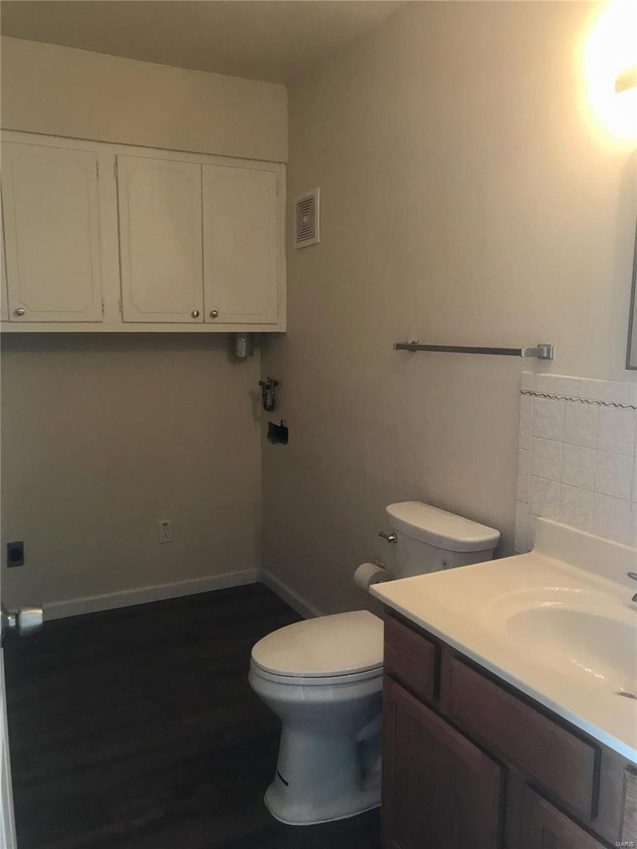 Hazelcrest Condo 1&2 - Residential Lease