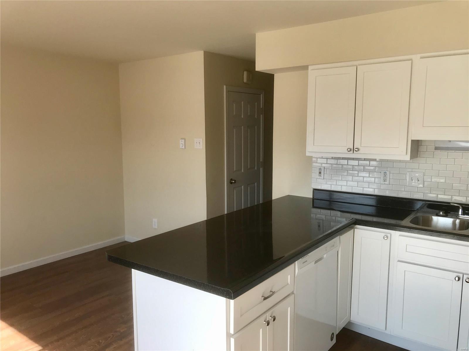 Hazelcrest Condo 1&2 - Residential Lease