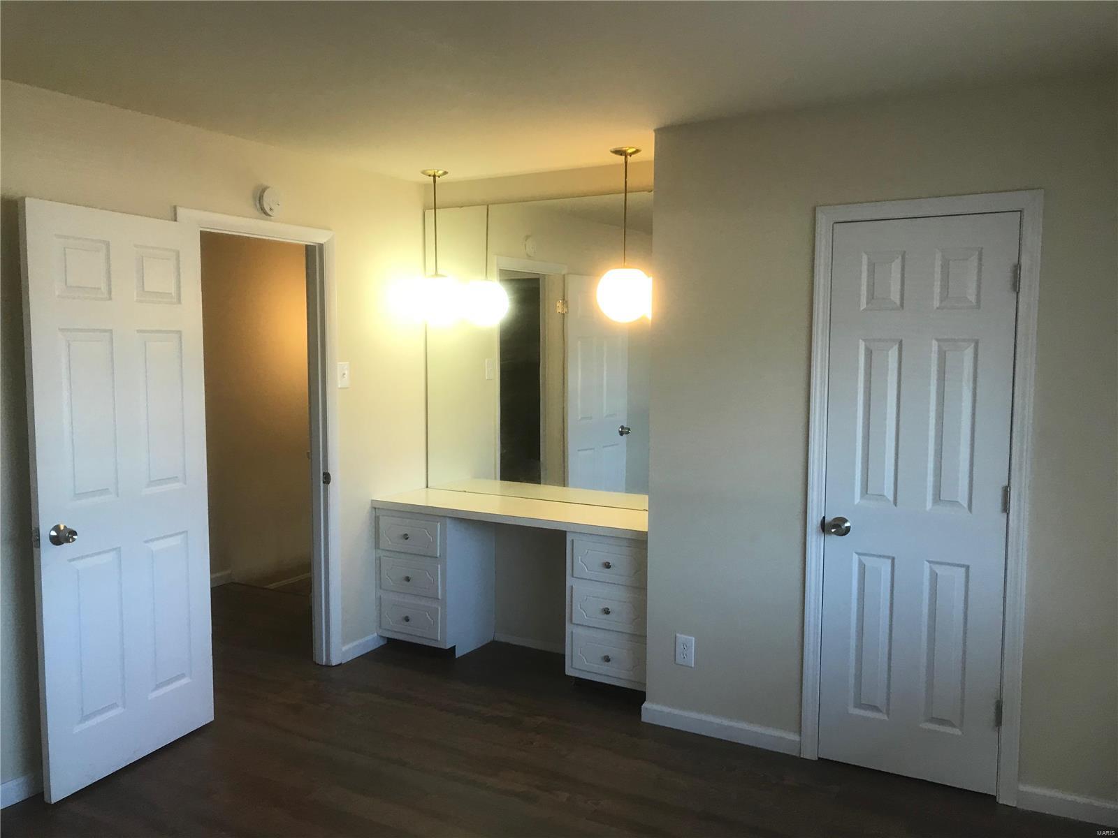 Hazelcrest Condo 1&2 - Residential Lease