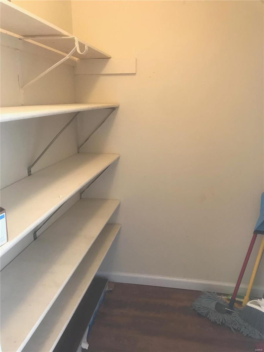 Hazelcrest Condo 1&2 - Residential Lease