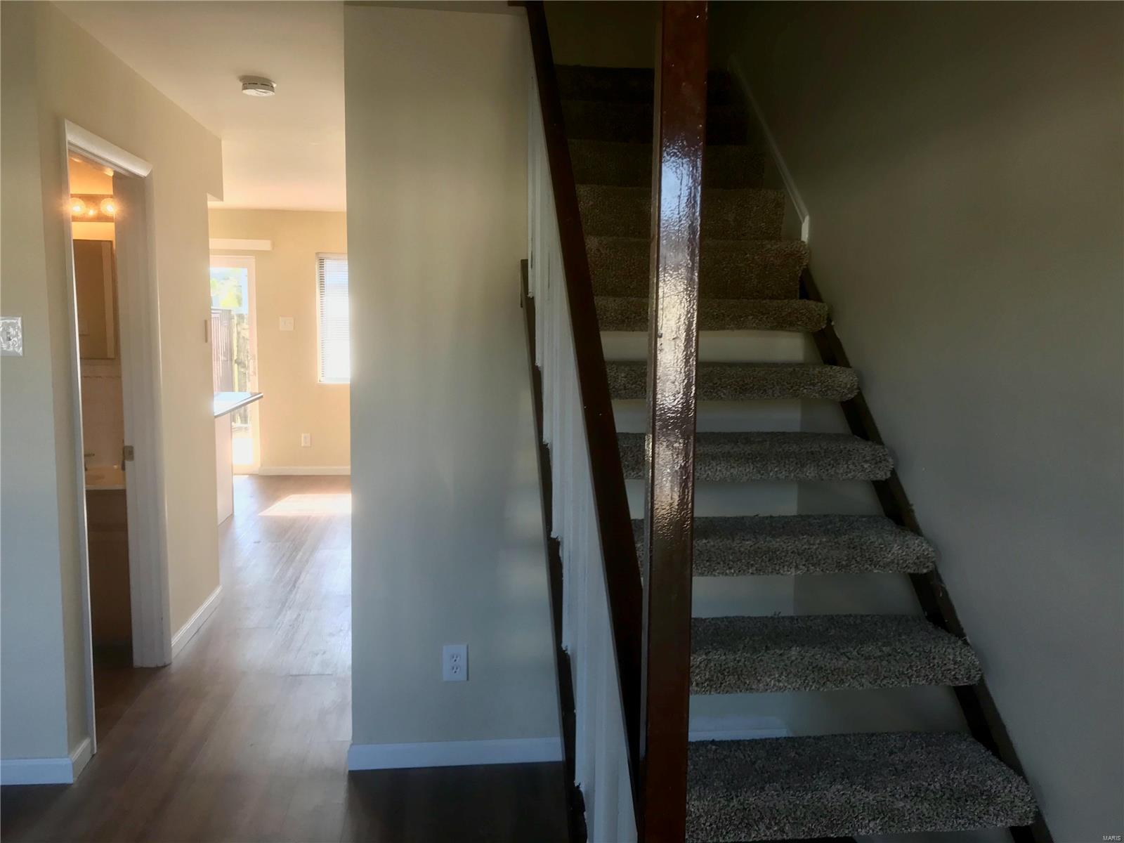 Hazelcrest Condo 1&2 - Residential Lease